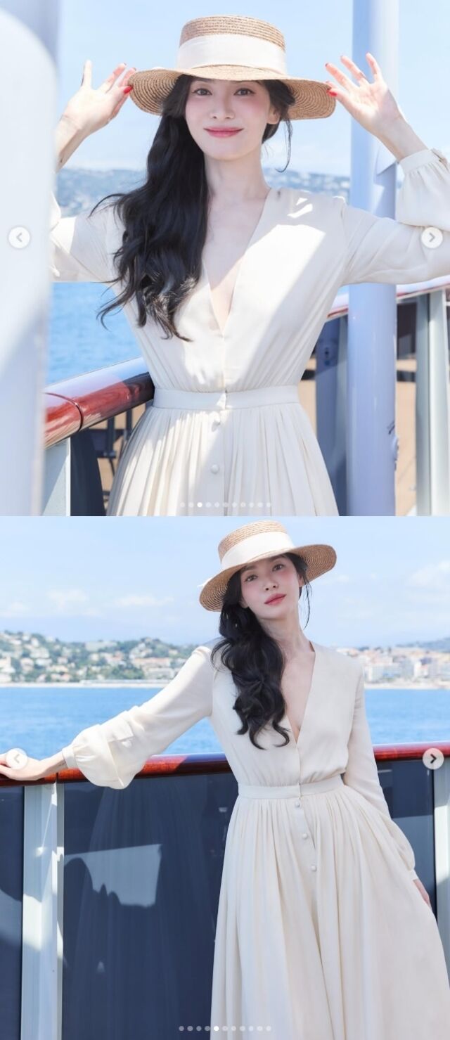 배우 송혜교(44)가 나이를 가늠할 수 없는 독보적인 미모로 전 세계 팬들의 시선을 사로잡았다. /송혜교 소셜미디어