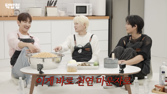 려욱이 데뷔를 앞두고 극단적인 식단 관리로 두 달 만에 10kg 가까이 감량했던 일화를 공개했다. / 유튜브 채널 '새고_F5'