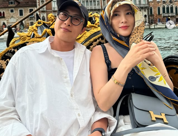 지난 16일 전파를 탄 MBN ‘남의 집 귀한 가족’에 출연한 전민기-정미녀 부부는 각방 생활 등 부부 간의 갈등에 대해 거침없는 속내를 털어놓으며 시청자들에게 충격을 안겼다./정미녀 소셜미디어