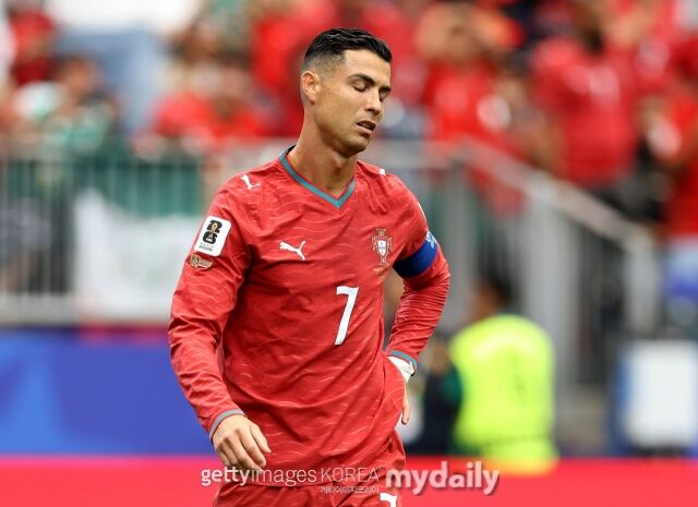 크리스티아누 호날두가 휴스턴 스타디움에서 열린 콩고민주공화국과의 '2026 국제축구연맹(FIFA) 북중미 월드컵' K조 조별리그 1차전에서 풀타임을 소화했지만, 득점을 올리지 못했다./게티이미지코리아