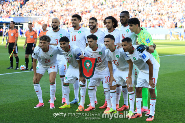 20일 보스턴 스타디움에서 열린 스코틀랜드와 모로코의 '2026 국제축구연맹(FIFA) 북중미월드컵' C조 조별리그 2차전. 경기 전 사진 촬영을 하고 있는 모로코 축구대표팀./게티이미지코리아