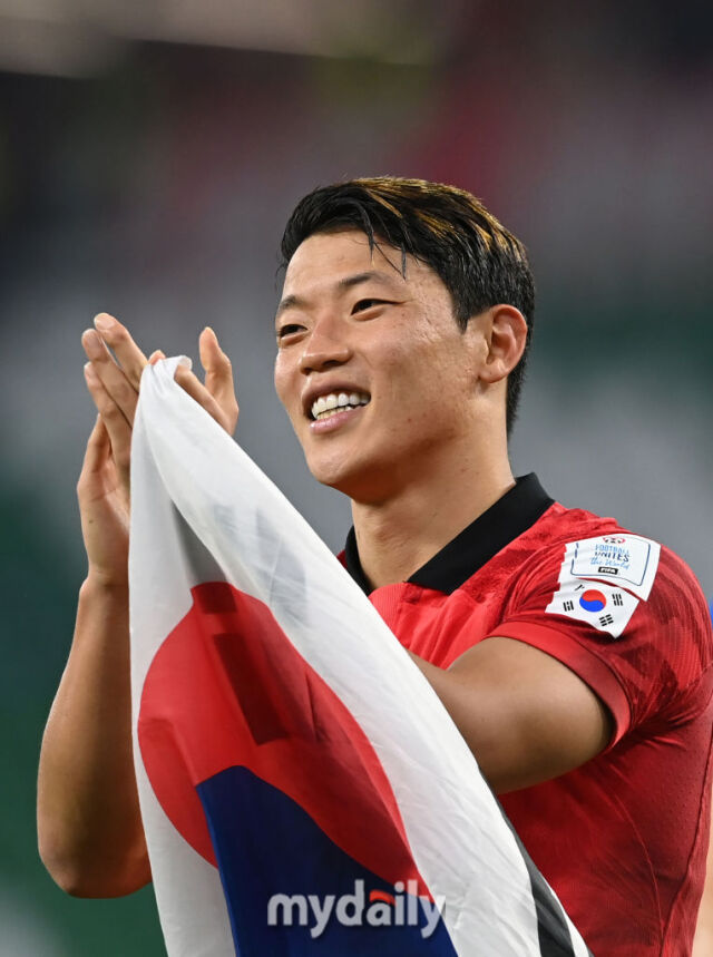 축구대표팀 공격수 황희찬이 25일 오전 10시(이하 한국시각) 멕시코 누에보 레온주 몬테레이의 몬테레이 스타디움에서 펼쳐지는 남아프리카공화국과 2026 북중미 월드컵 A조 조별리그 3차전에서 선발로 출전한다./게티이미지코리아
