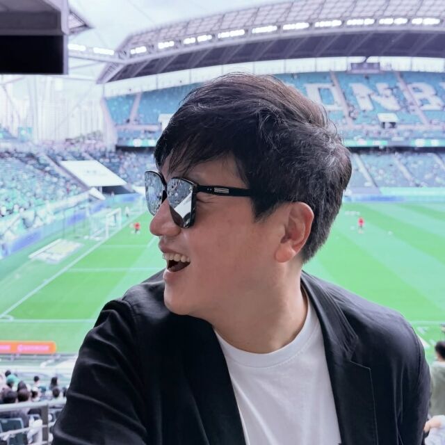 박문성 축구 해설위원이 25일 대한민국 축구대표팀이 몬테레이 스타디움에서 열린 남아공과의 '2026 국제축구연맹(FIFA) 북중미 월드컵' A조 조별리그 3차전에서 0-1로 패배한 뒤 홍명보 감독을 비판했다./박문성 SNS 캡처