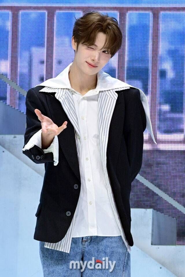 그룹 투어스 영재./마이데일리