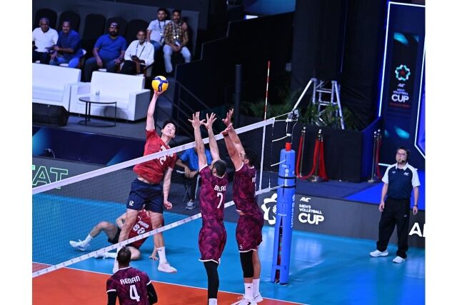 한국 남자배구 대표팀의 미들블로커 박창성이 26일 인도에서 열린 2026 아시아배구연맹(AVC)컵 카타르전에서 공격을 펼치고 있다./AVC 제공