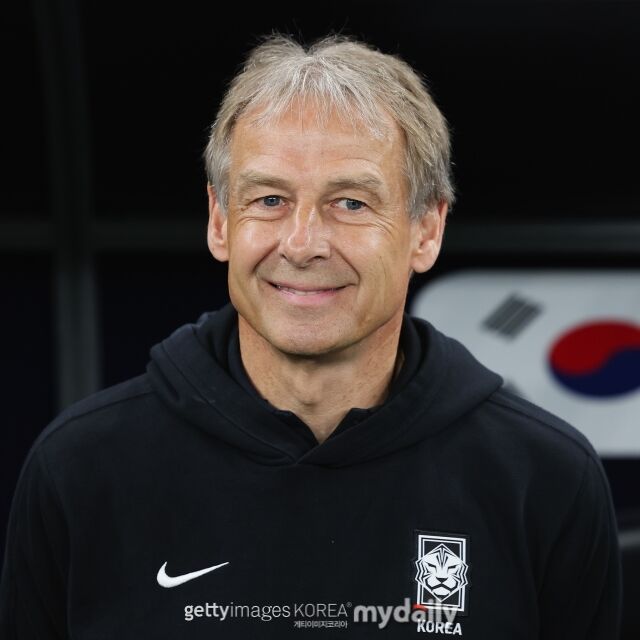 위르겐 클린스만이 지난달 30일 파라과이에 패배하며 32강에서 탈락한 독일 축구대표팀을 비판했다. 대한민국 축구대표팀 감독 당시 클린스만./게티이미지코리아