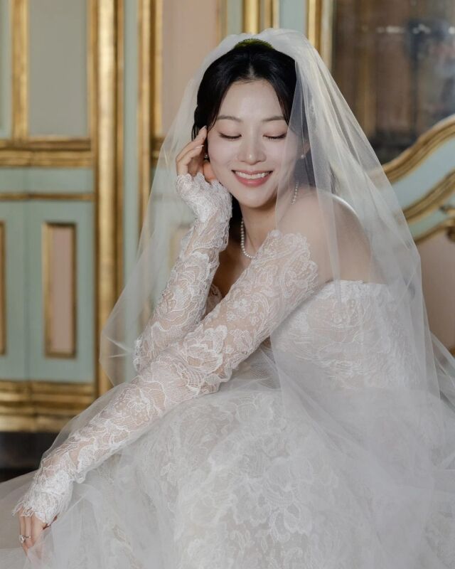 / 아덴 조, 보그