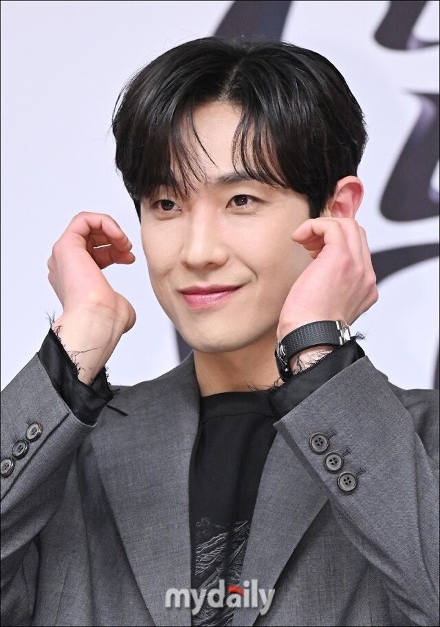 가수 이준./마이데일리
