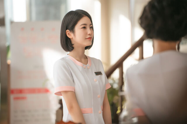 배우 신예은 '닥터 섬보이' 공식 스틸 / KT스튜디오지니