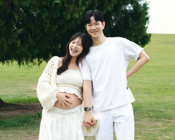 김지영 윤수영