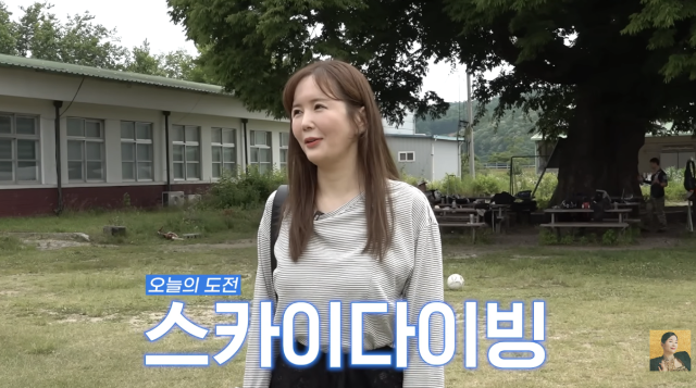 장영란이 50세를 앞두고 오랜 버킷리스트였던 스카이다이빙에 도전했다. / 유튜브 채널 'A급 장영란'