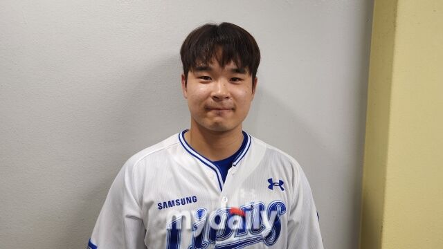 최예한이 7월 10일 잠실 퓨처스 올스타전에 앞서 인터뷰를 하고 있다./잠실=김경현 기자