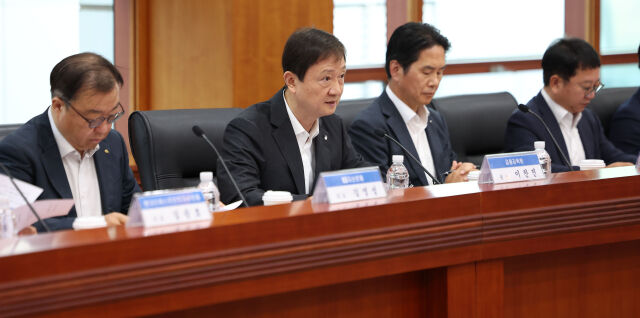 이찬진 금융감독원장이 13일 서울 여의도 한국금융투자협회에서 열린 자산운용사 CEO 간담회에서 발언하고 있다. /뉴시스