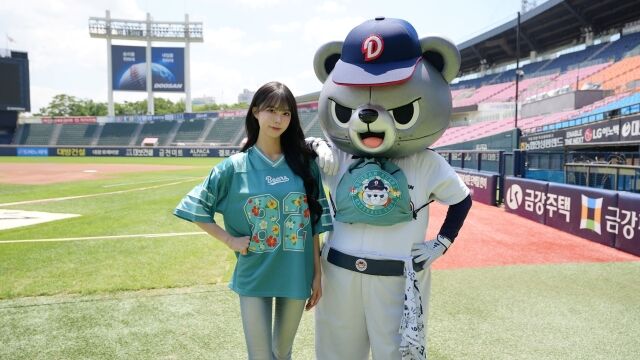 두산 베어스가 한여름을 맞이해 팬들을 위한 스페셜 컬렉션 베이스볼 바캉스 컬렉션을 선보인다./두산 베어스 제공