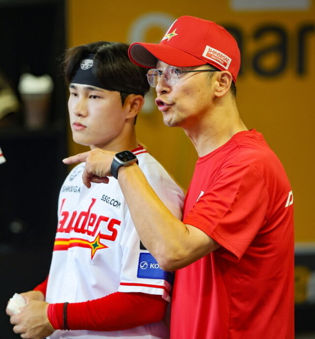 SSG 랜더스는 퓨처스(2군) 선수단 실전 경기력 극대화에 초점을 맞추기 위해 퍼포먼스 멘탈 코칭을 도입한다고 14일 밝혔다./SSG 랜더스 제공