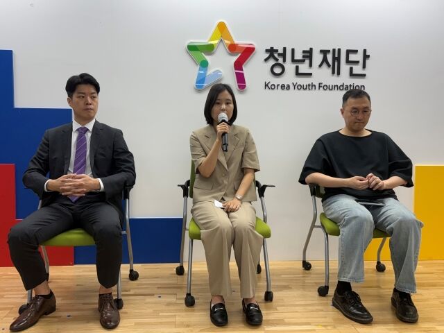 (왼쪽부터) 김명훈 법무법인 율촌 변리사, 고영진 문화체육관광부 문화인공지능정책과장, 나규봉 NC AI VARCO사업 팀장이 14일 서울 청년재단에서 열린 게임기자단 정책 세미나에서 질의 응답을 하고 있다. /박성규 기자