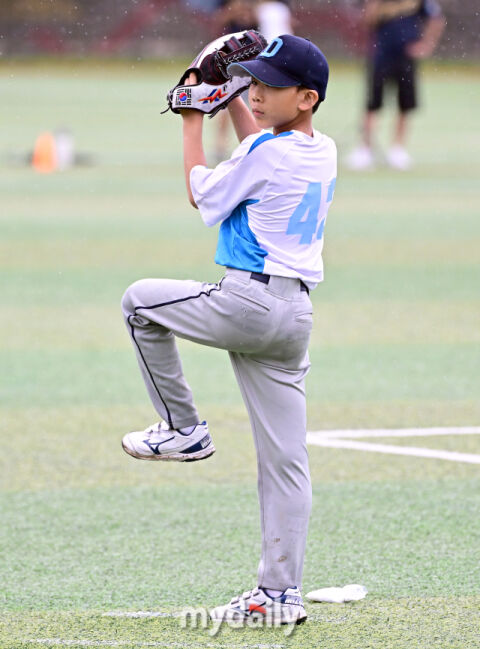 [MD포토] 김영재 '와인드업'