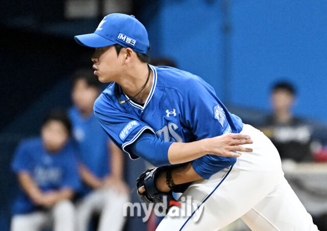 22일 오후 서울 고척스카이돔에서 진행된 '2026 프로야구 KBO리그' 키움히어로즈와 삼성라이온즈의 경기. 삼성 임기영이 역투하고 있다./마이데일리