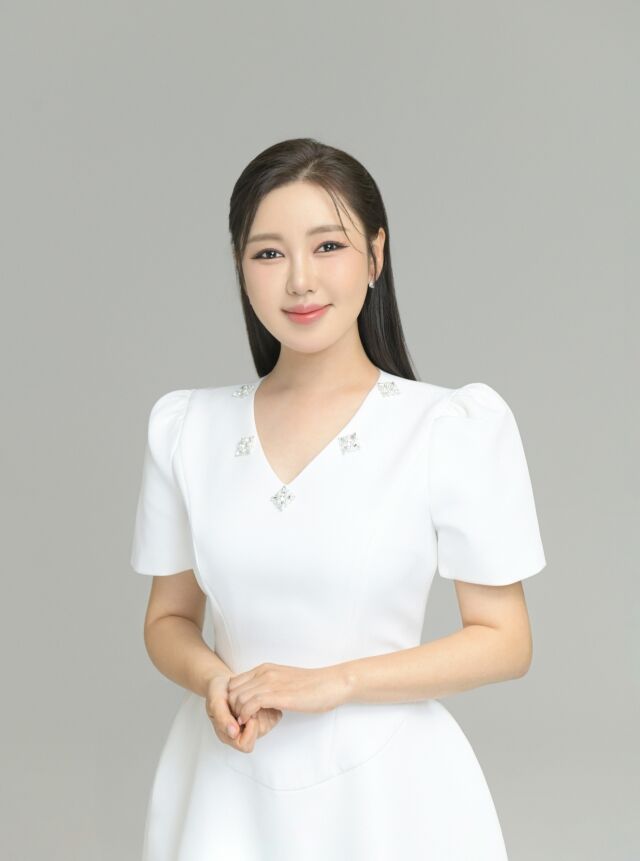 가수 송가인./제이지스타