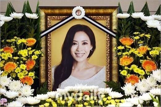 "기다려, 내 사랑. 곧 보자"...故 유채영, 오늘(24일) 12주기 [MD투데이]