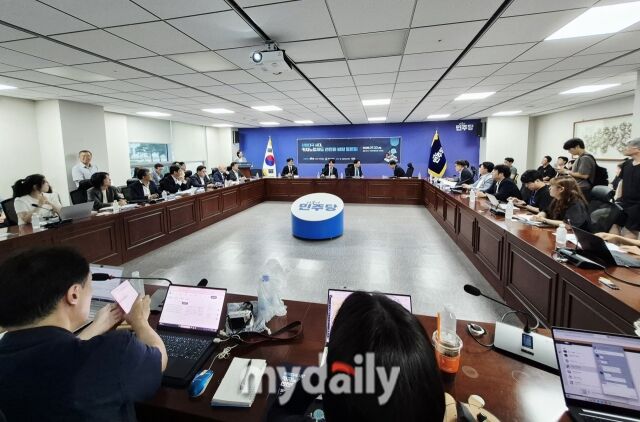 23일 국회 의원회관에서 열린 ‘관광대국 시대, 카지노업제도 선진화 방향 토론회’ 현장. /방금숙 기자