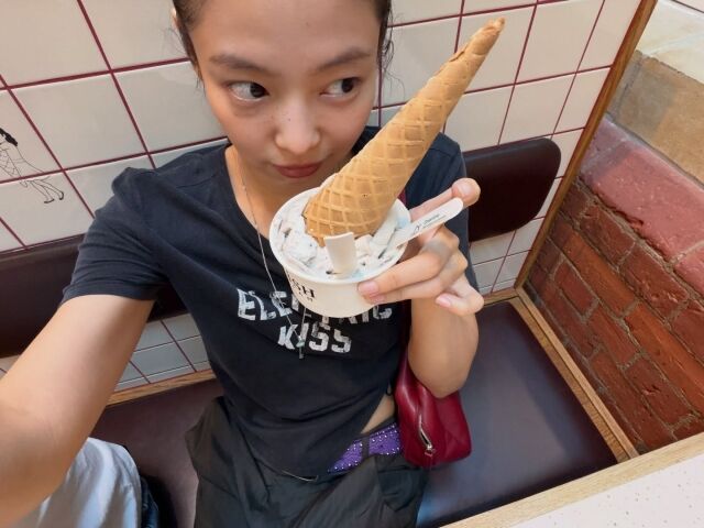 / 제니 SNS