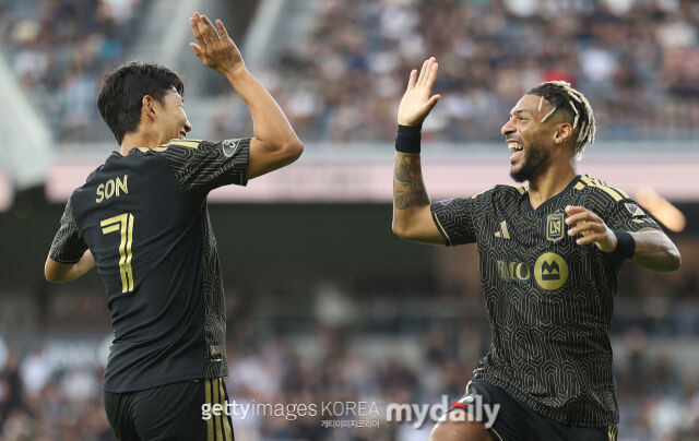 LAFC의 손흥민이 캔자스시티와의 2026시즌 MLS 18라운드에서 선제 결승골을 성공시켰다./게티이미지코리아