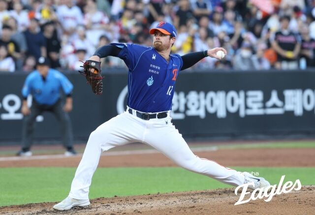 한화 이글스 짐머맨이 26일 대전 한화생명볼파크에서 열린 LG 트윈스전에서 투구를 하고 있다./한화 이글스 제공