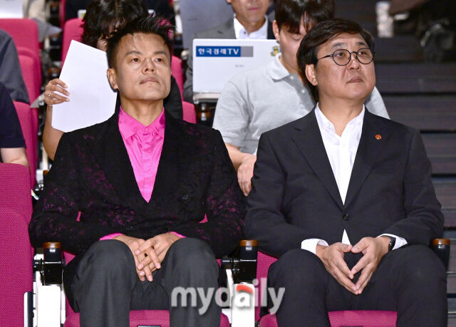 박진영·최휘영 대중문화교류위원회 위원장 / 한혁승 기자 hanfoto@mydaily.co.kr