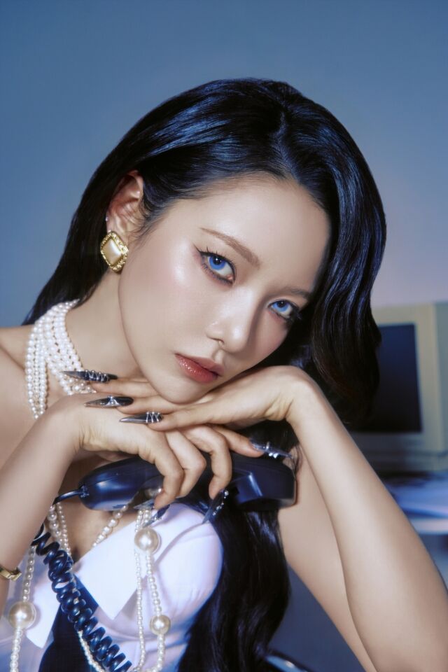 혼성그룹 카드 멤버 전소민 / DSP미디어