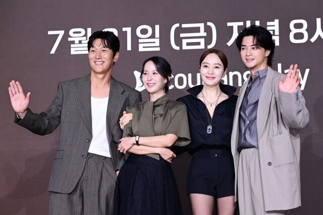 김재철·조여정·김혜수·김지훈 / 곽경훈 기자