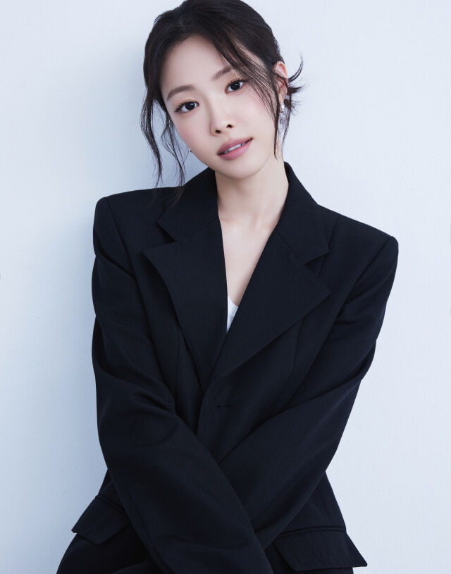 손나은 / 제이와이드컴퍼니
