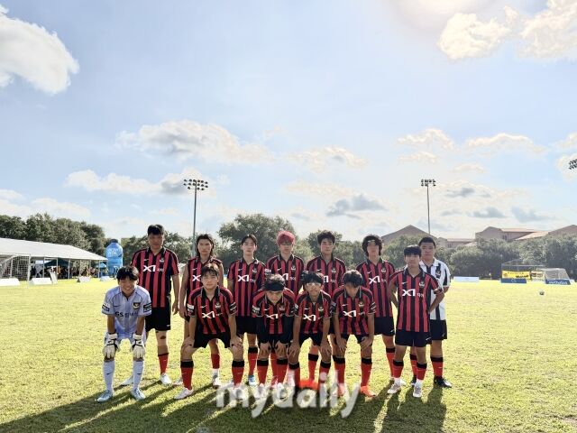 해치서울FC 선수단으로 구성된 FC서울이 30일 라이스대학교에서 열린 'Genuine Cup Houston 2026' 대회 2일차 경기에서 스포르팅 CP를 상대로 무승부, 칠레를 상대로 1-0으로 승리했다./휴스턴(미국)=노찬혁 기자