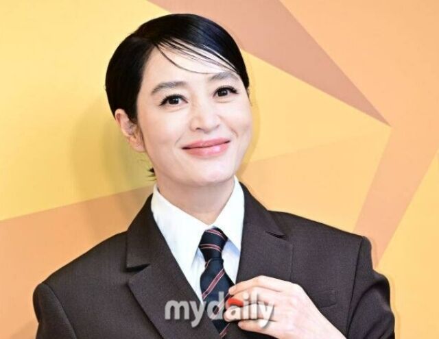 김혜수 / 마이데일리