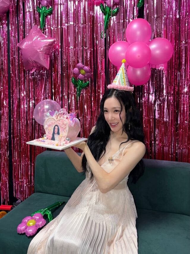 티파니 영이 생일을 맞아 행복한 일상을 공개하며 팬들과 특별한 순간을 공유했다. / 티파니 영 SNS