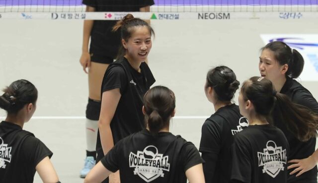 '2026 제주 한중일 여자배구 탑클럽 슈퍼매치'에 참가한 중국 상하이 브라이트 유베스트./KBSN 제공
