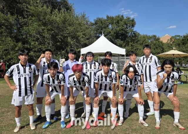 해치서울FC 선수단으로 구성된 FC서울이 1일 라이스대학교에서 열린 제뉴인컵 휴스턴 2026 8강전과 4강전에서 잉글랜드와 라트비아를 꺾고 결승전에 진출했다./휴스턴(미국)=노찬혁 기자