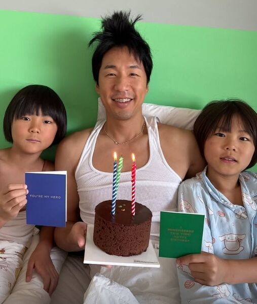 '김나영♥' 마이큐, 한번에 생긴 두 子 생일 축하에 '방긋'...결혼하길 잘했네