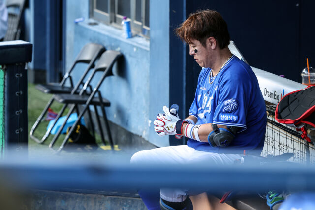 강민호가 경기를 준비하고 있다./삼성 라이온즈 제공