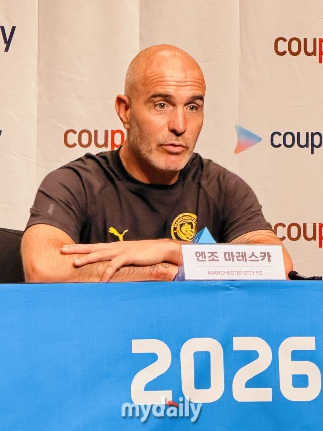 맨체스터 시티의 엔조 마레스카 감독이 4일 오후 9시 서울 광화문 포시즌스 호텔에서 ‘2026 쿠팡플레이 시리즈’ 공식 기자회견에 나섰다./포시즌스 호텔=최병진 기자