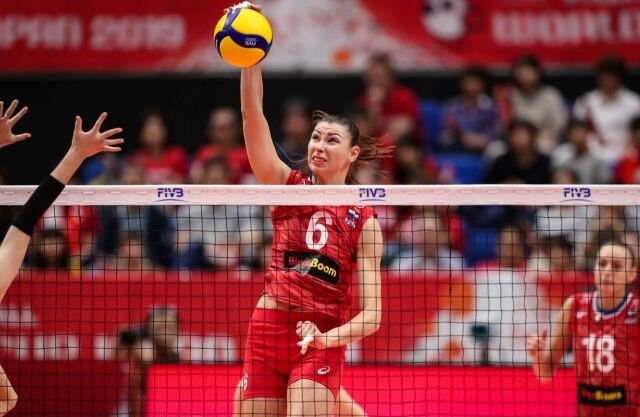 국제배구연맹(FIVB)이 러시아남녀배구대표팀의 2027 VNL 복귀를 공식 발표했다. 사진은 지난 2018 VNL에 참가한 러시아여자배구대표팀./국제배구연맹(FIVB) 제공
