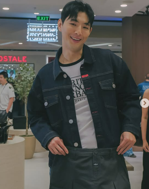 지수 SNS