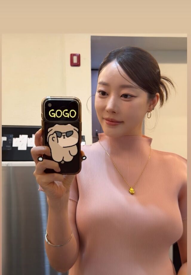 그룹 레인보우 출신 고우리./고우리 소셜미디어