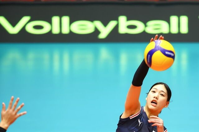 한국 17세 이하 여자배구대표팀 손서연이 지난 8일(한국시각) 열린 FIVB 주최 2026 세계 17세 이하 여자배구선수권대회 D조 조별리그 2차전 대만전에서 스파이크를 시도하고 있다./국제배구연맹(FIVB) 제공