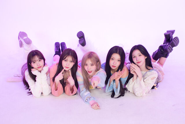 키움 히어로즈 구단은 오는 12일 고척스카이돔에서 열리는 LG 트윈스와 홈 경기 시구자로 그룹 에스투잇를 초청했다고 10일 전했다./키움 히어로즈 제공