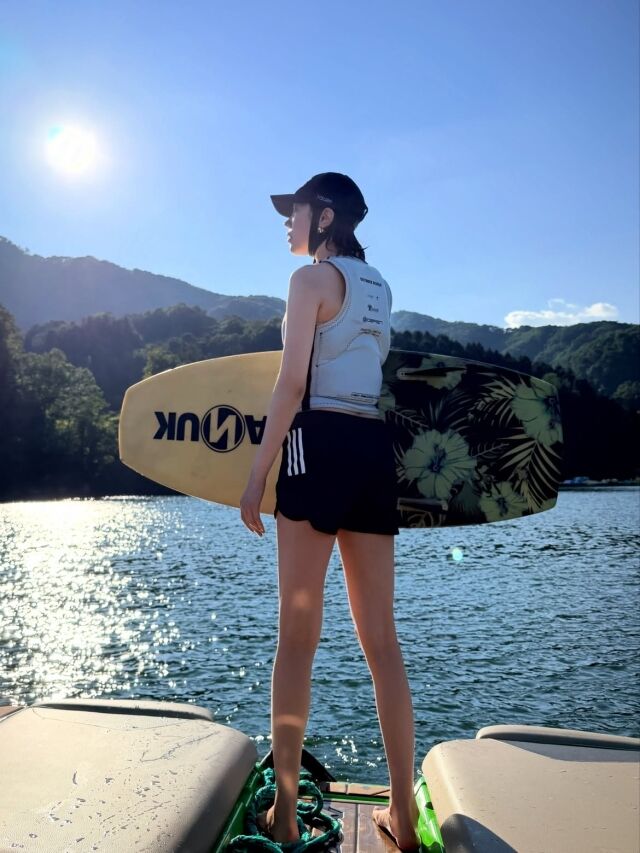 애프터스쿨 출신 리지가 가평에서 여유로운 여름을 보내는 근황을 공개했다. / 리지 SNS