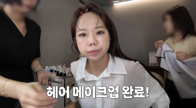 网名“Jae-ssun♥”的洪贤熙减重11公斤，彻底改变了一切……从新车到美发化妆店，“完全焕然一新”。