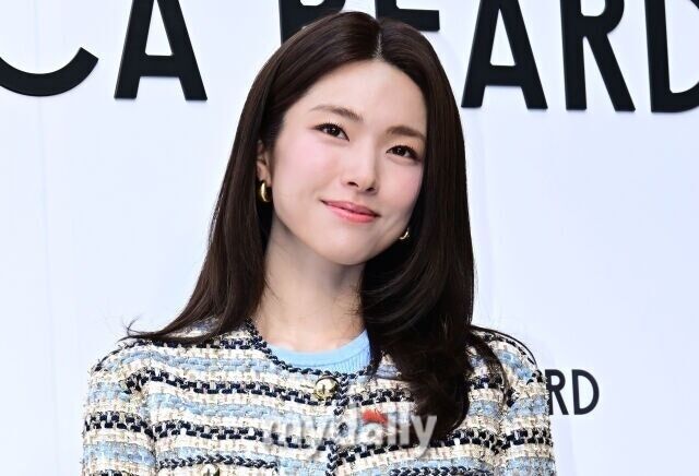 夏荣的粉丝们终于在光复节发表声明……“我们并没有美化我们曾祖父的亲日合作行为，请停止谴责他的后代”[MD Issue]