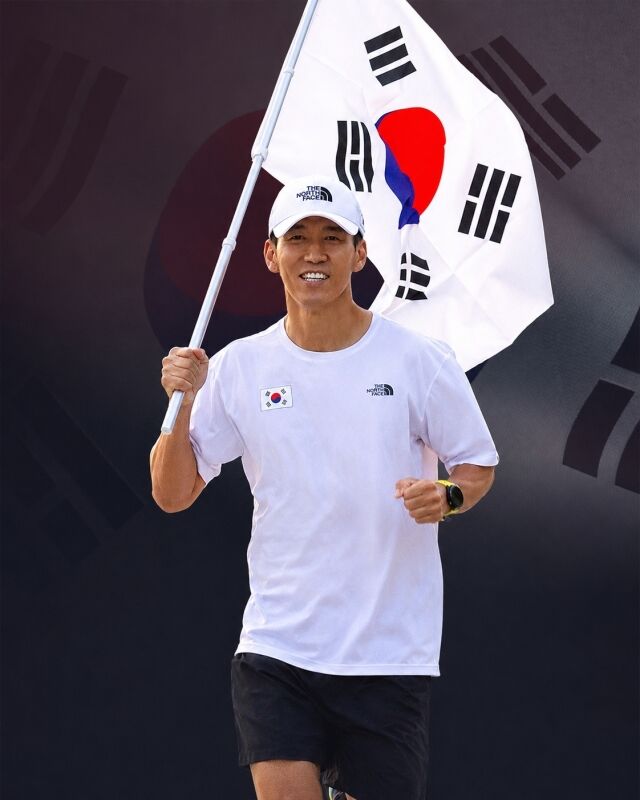 한국앤컴퍼니그룹이 주거복지 국제 비영리단체 한국해비타트에서 주관하고 가수 션이 함께하는 ‘2026 815런’ 캠페인에 5년 연속 후원 기업으로 참여했다. /한국앤컴퍼니그룹