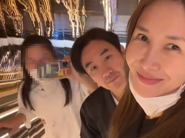 윤혜진, 엄태웅, 딸. / 윤혜진 소셜미디어